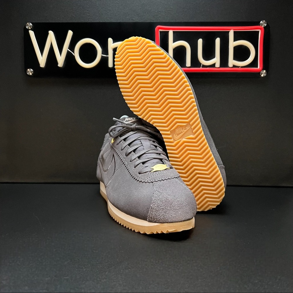 Nike Cortez Sneakers X Maria Sharapova Shoes • CT1607-001 • Grey • Women’s 8.5